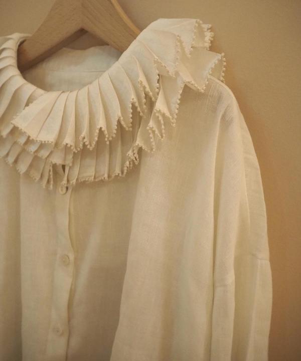 Frill Collar Blouse