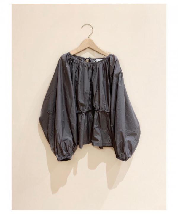 Gathered Pullover Blouse