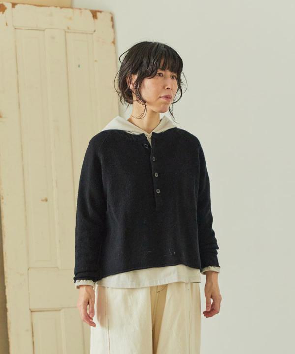 カシミールニット ヘンリーネックプルオーバー