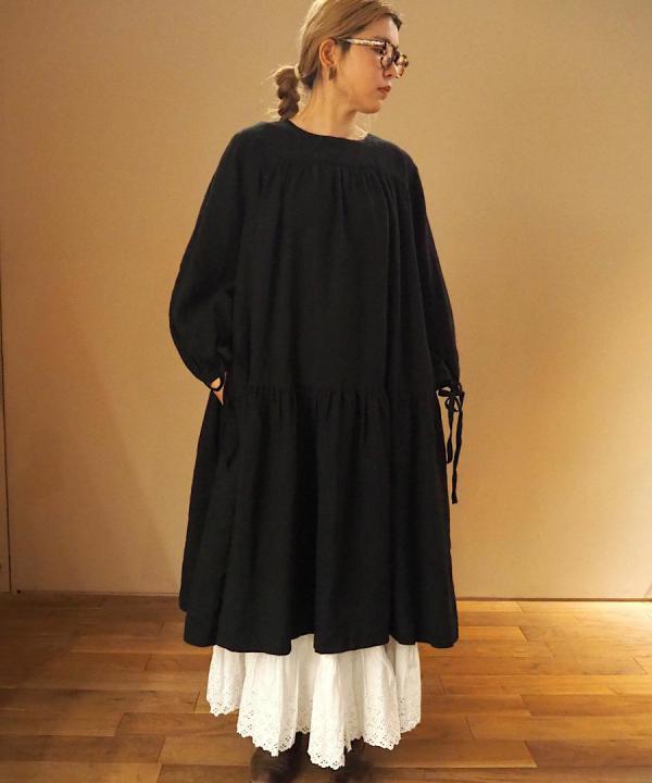 かげとひかりの　tiered dress