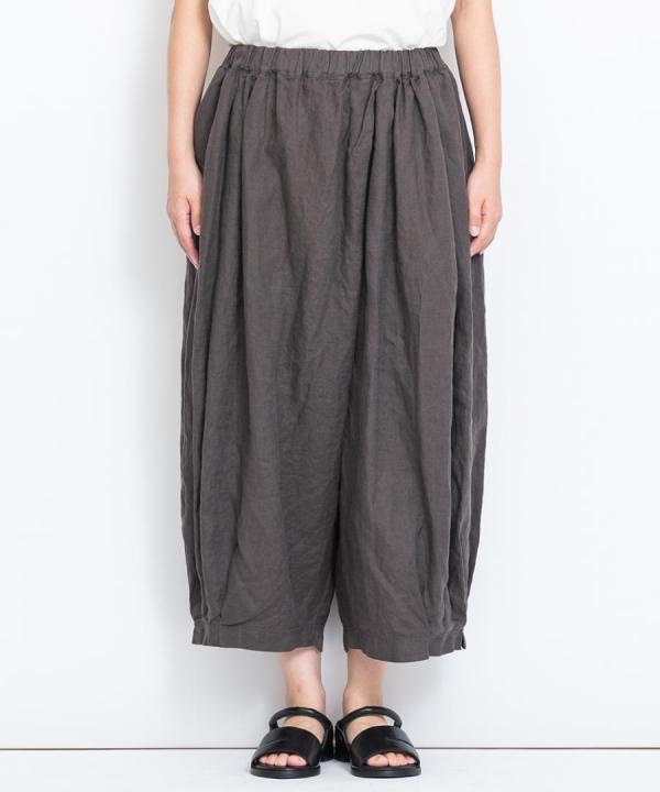 フレンチリネン 裾タックパンツ