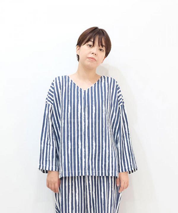 リネンコットンストライププリント Vクループルオーバー
