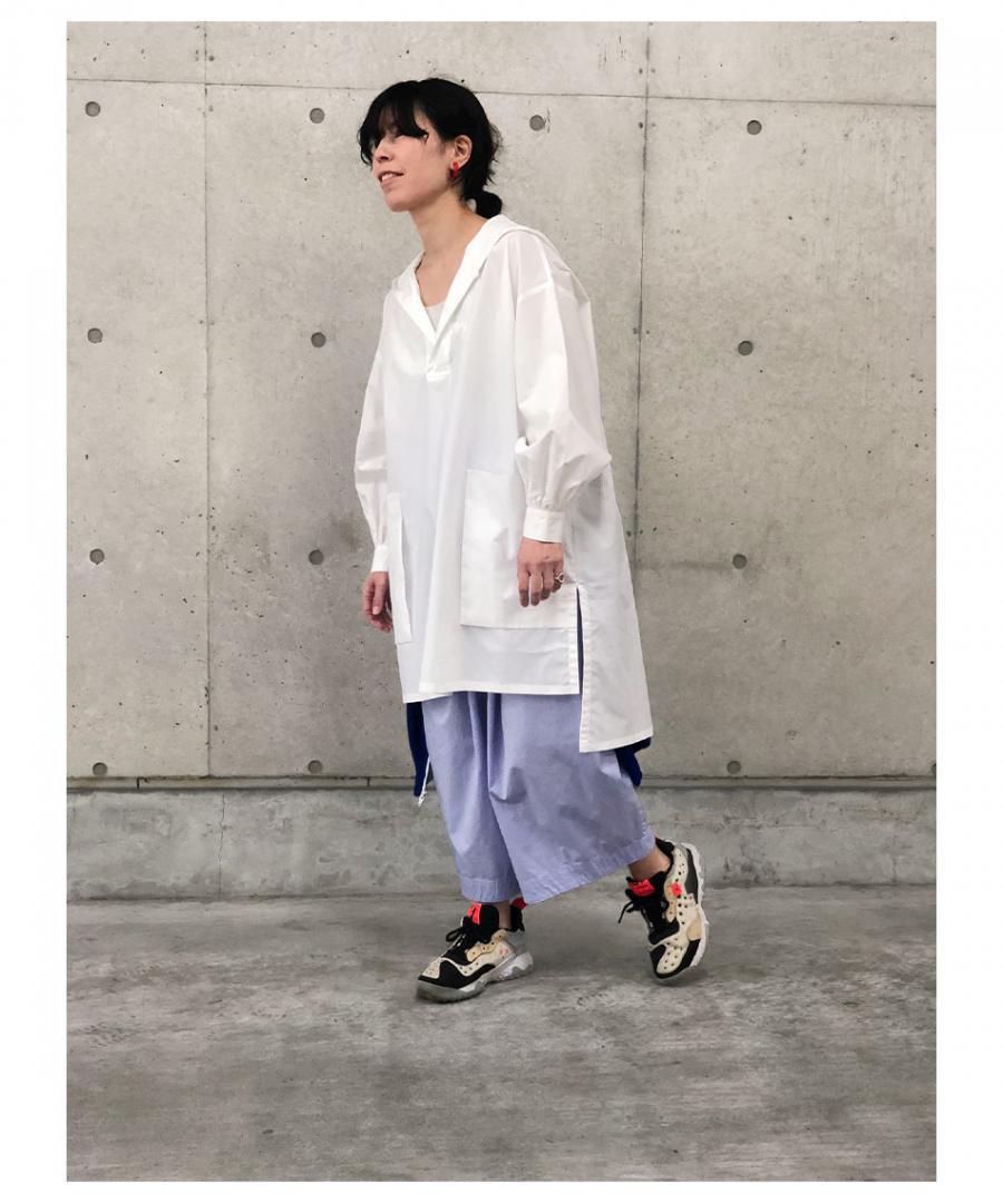 Color pants