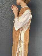 Jon Leavers dress
