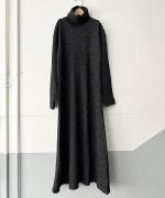 タートルネックロングワンピース