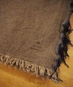 SOLID SQUARE STOLE
