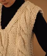 Braided cable vneck vest