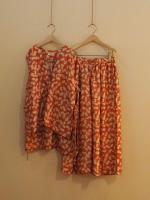 Embroidery tuck pants