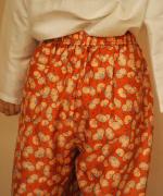 Embroidery tuck pants