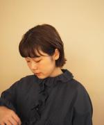 Embroidery pintuck blouse