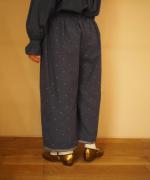Embroidery tuck pants