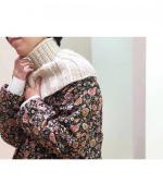 HAND-KNITTED NECK WARMER COLLAR