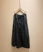 COATING　LINEN　TUCKED　SKIRT