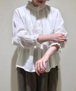 FRILLY BLOUSE
