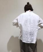 FRILLY BLOUSE