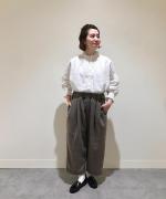 FRILLY BLOUSE