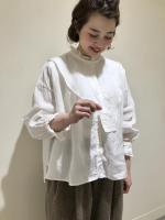 ANTIQUE MADEMOISELLE COLLAR