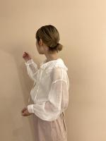 organdy frill collar blouse