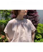 エラスティックショートブラウス