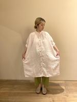 Half Sleeve No Collar Onepiece