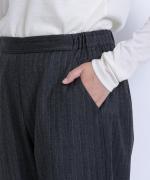 プラハストライプ　テーパードパンツ