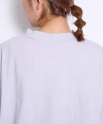 USE天竺プリント　モックネックＴシャツ(英字)