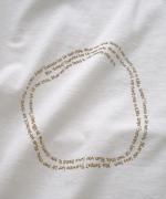 USE天竺プリント　モックネックＴシャツ(英字)