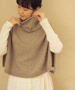 TURTLE　NECK　PONCHO