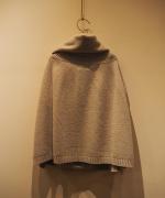 TURTLE　NECK　PONCHO