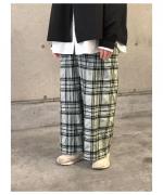 グラフパンツ