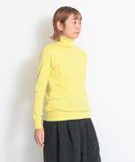 トロワフライス　タートルネック