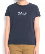 キャトルコットンロゴプリントＴシャツ