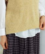 Fluffy knit ベスト