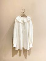 RUFFLE COLLAR PULOVER