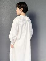 RUFFLE　COLLAR　DRESS
