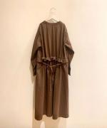Round button cashcourt onepiece