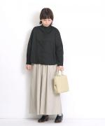 コットンサテン　タック衿ブラウス