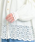 【ラストワン！】コットンスカラップ刺繍起毛　シャツブラウス