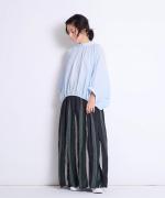 ふわふわローン　ギャザードルマンブラウス