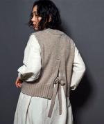 ウールアルパカダイヤ柄ニット　後ろリボンベスト