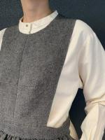 寂然たるpinafore vest