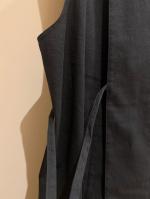 黙された言葉 sleeveless tablier robe