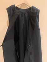 黙された言葉 sleeveless tablier robe
