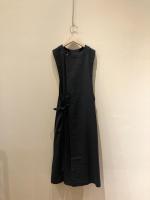 月暈のsleeveless tablier robe