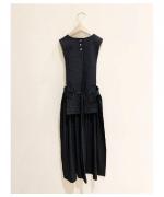 月暈の pinafore vest