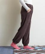 brushed easy corduroy　裾ギャザーパンツ
