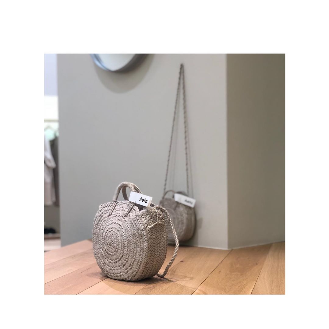 INSTAGRAM