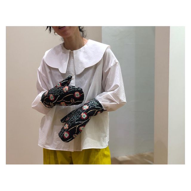 INSTAGRAM