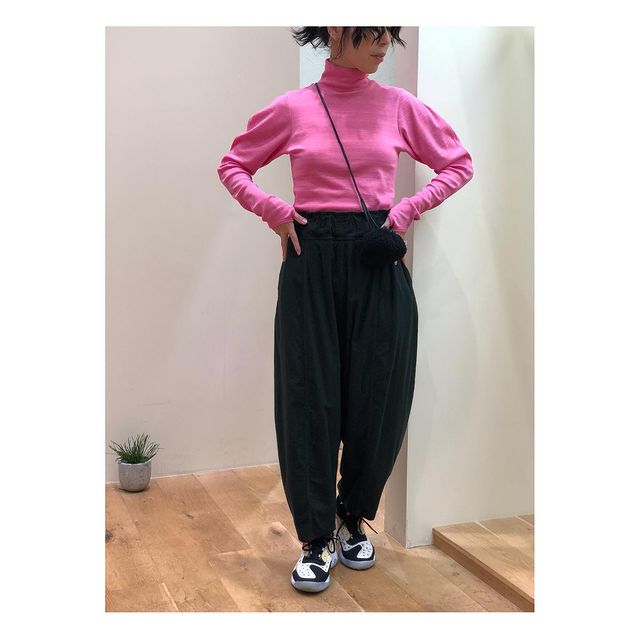 INSTAGRAM