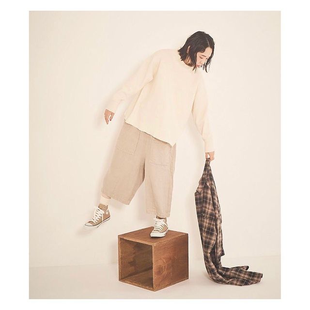 INSTAGRAM